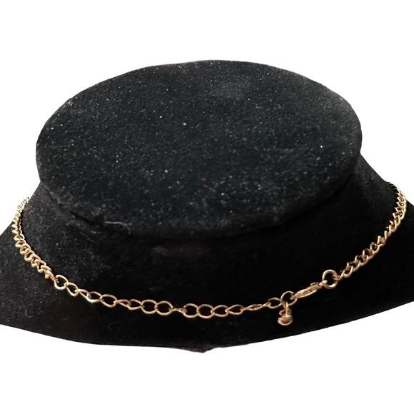 Elegant Gold Tone 5 Glass Pendants Flowers Half Moons Tear Drop Necklace 20” EUC - Picture 6 of 10